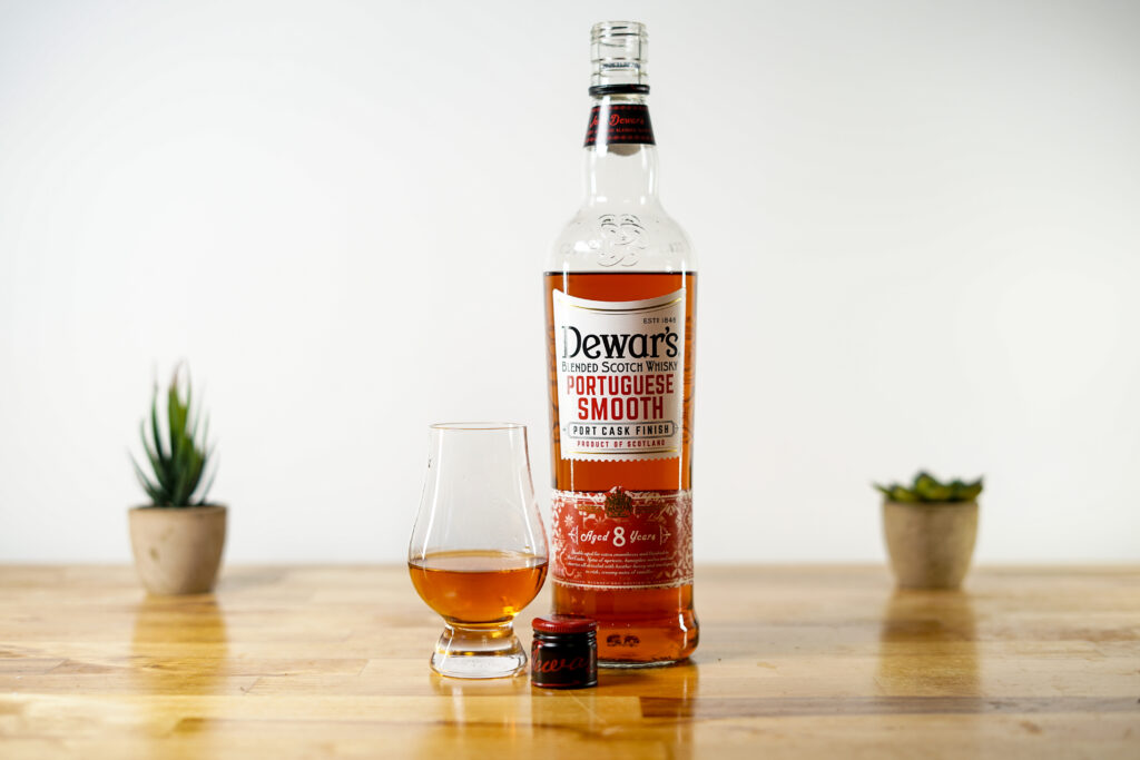 Dewar’s Portuguese Smooth spirit image