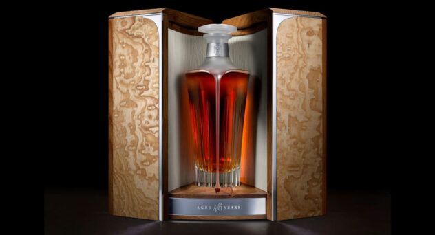 Old Midleton Distillery Whiskey