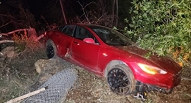 Elon Musk’s Tesla Autopilot Didn’t Prevent Drunk Driver Crash, Man Arrested for DUI