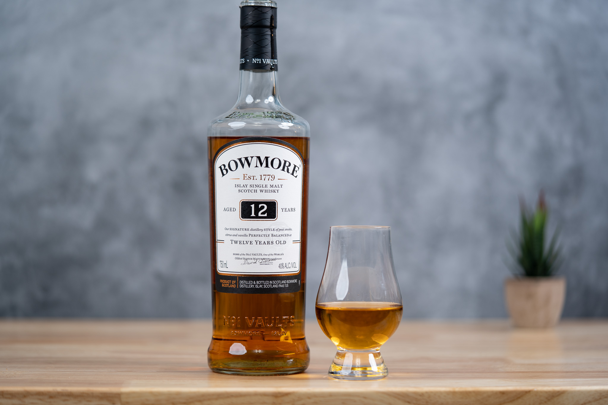 Bowmore 12 Year | The Daily Pour
