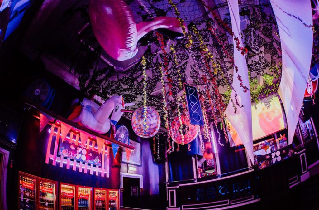 Wheelchair-using Robber