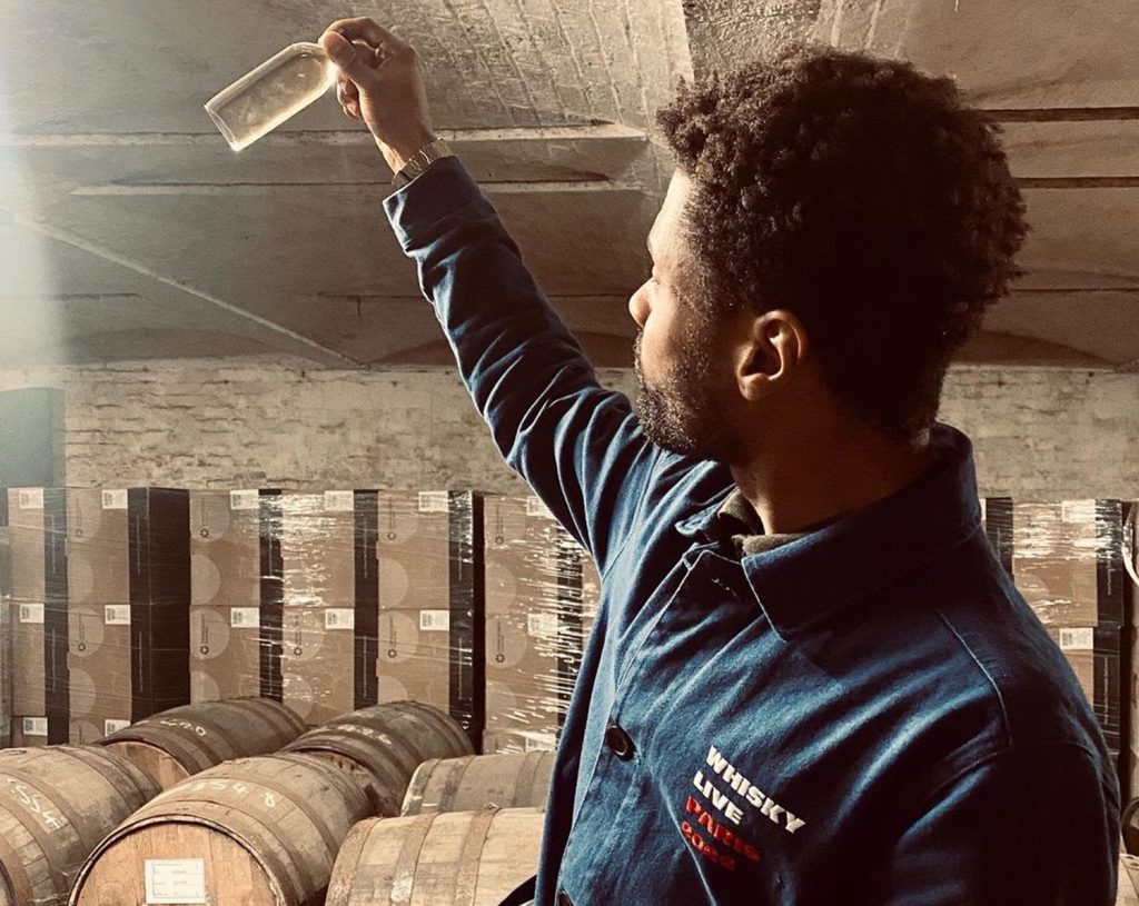 La Maison & Velier Introduce Rare Casks in New Flag Series