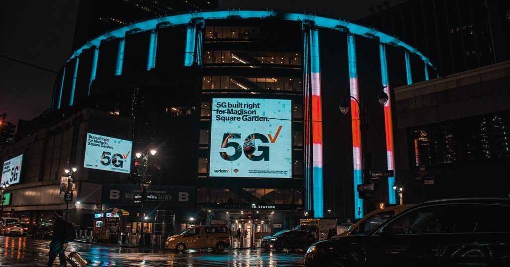 Madison Square Garden Claims Collusion Between Banned Lawyers and Liquor Authority, Seeking Phone Records in New Petition Against Verizon