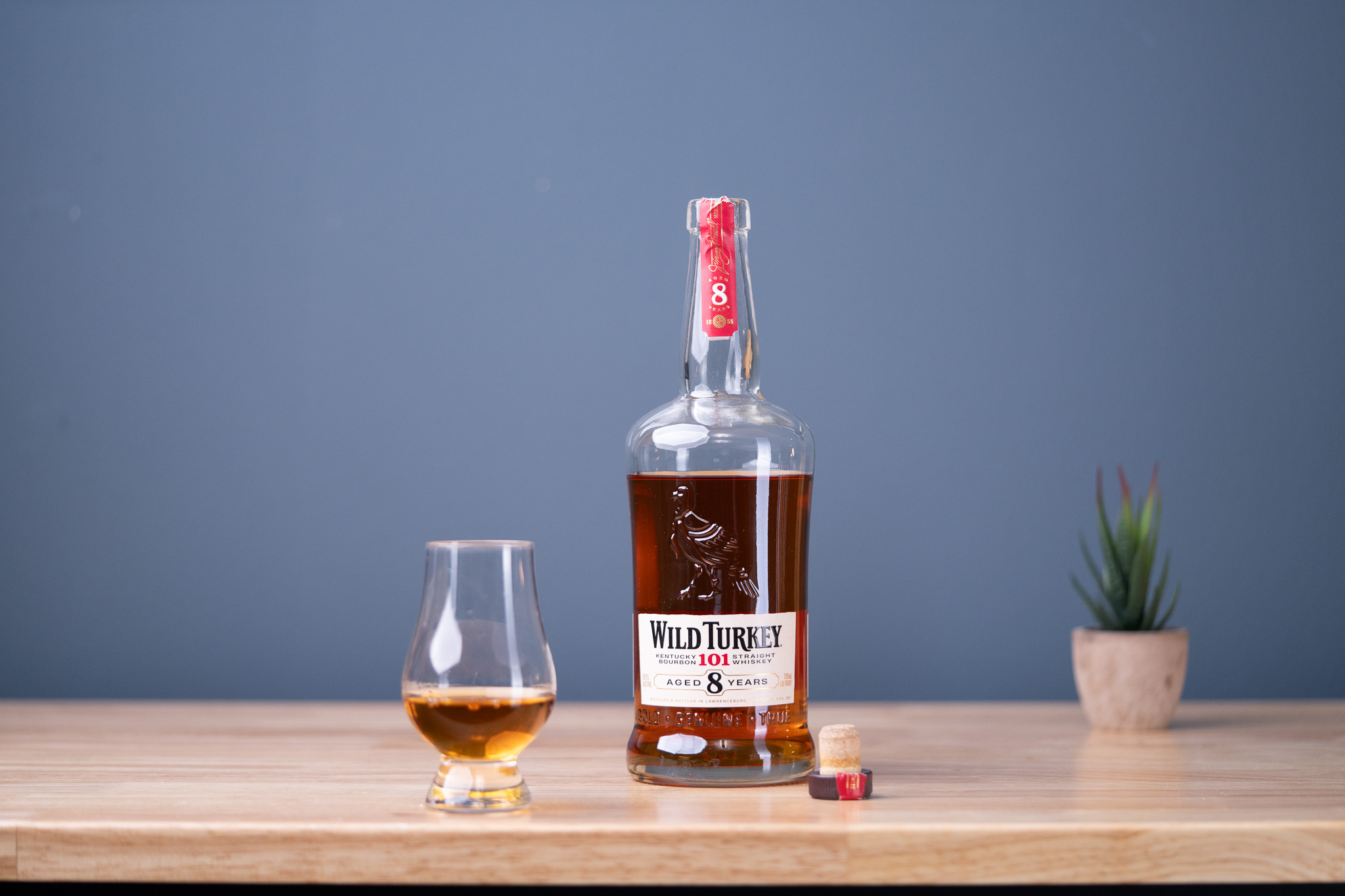 ウイスキー Wild Turkey 8 Years Old 101 Proof Wild Turkey 101 Proof Kentucky Straight Bourbon 8 Year Old 750ml