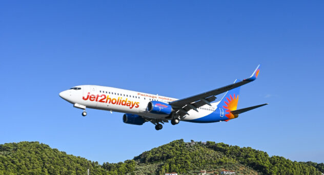 Airline Bans Drunk Passenger After ‘Punching’ and ‘Trying to Bite’ Cabin Crew on Board International Flight