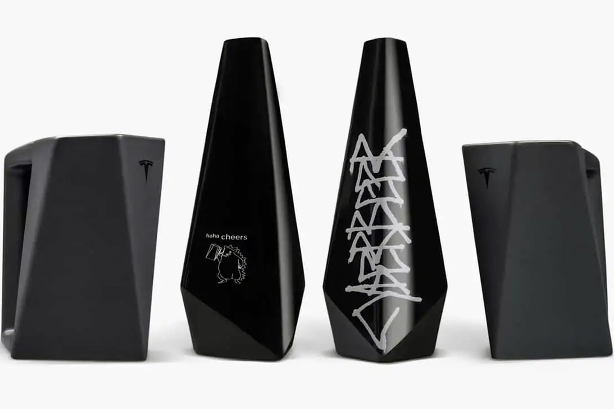 日本酒 ELONMUSK Elon Musk Hops on Trend: Billionaire CEO Releases Tesla CyberBeer