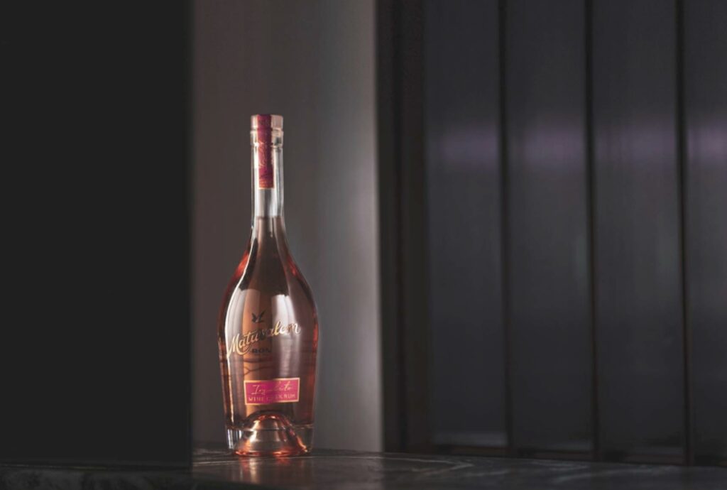 rosé rum