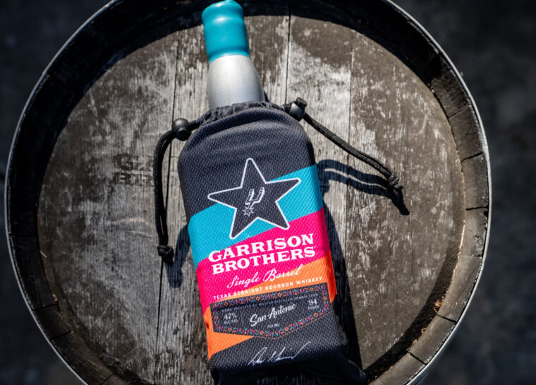 The San Antonio Spurs Now Have Their Own Bourbon, Courtesy of Texas’ First Whiskey Distillery spirit image