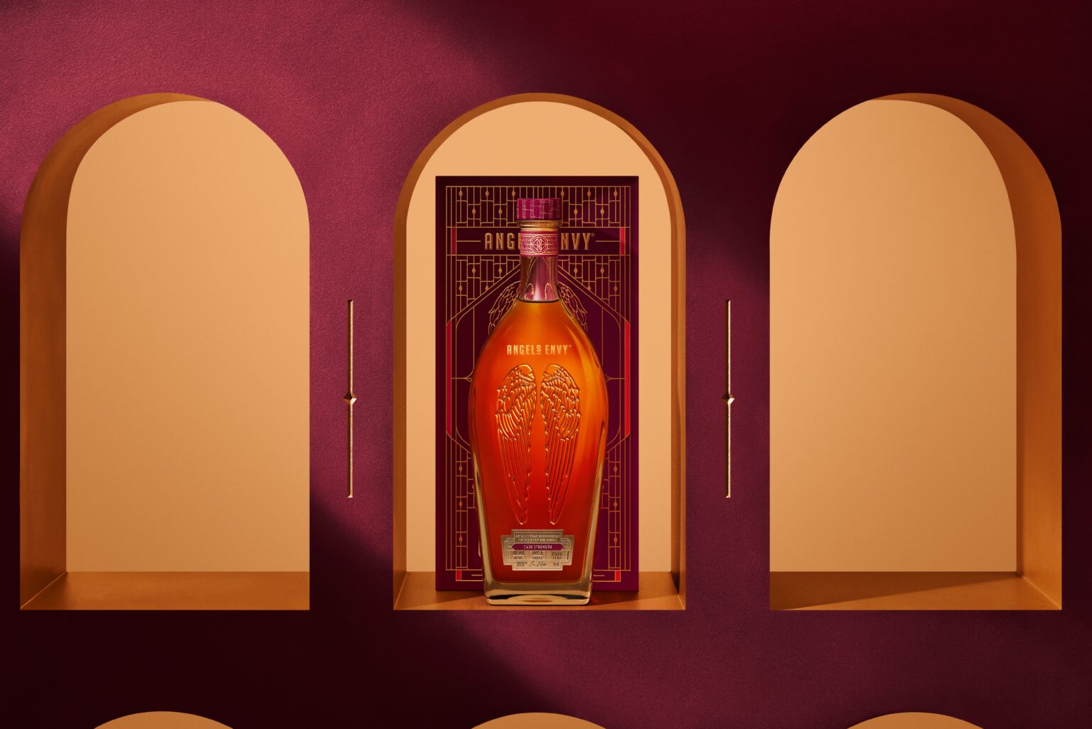Solera Process Angel's Envy Cask Strength 2026: Bourbon and Rye Reviewed