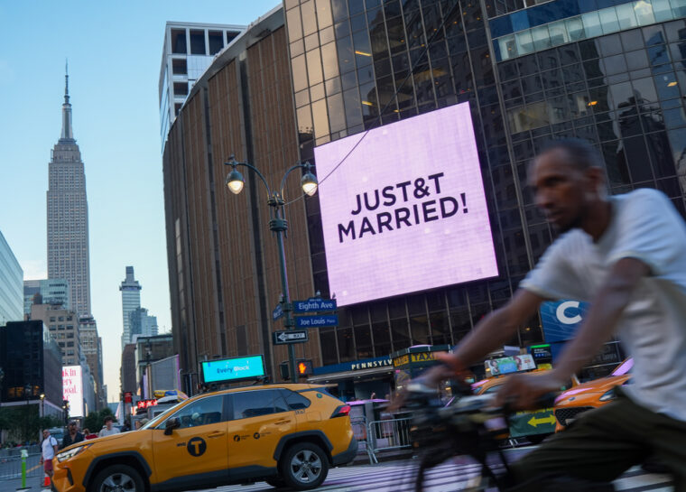 Taylor Swift’s Full 8-Drink Wedding Cocktail Menu Revealed, Per Source spirit image