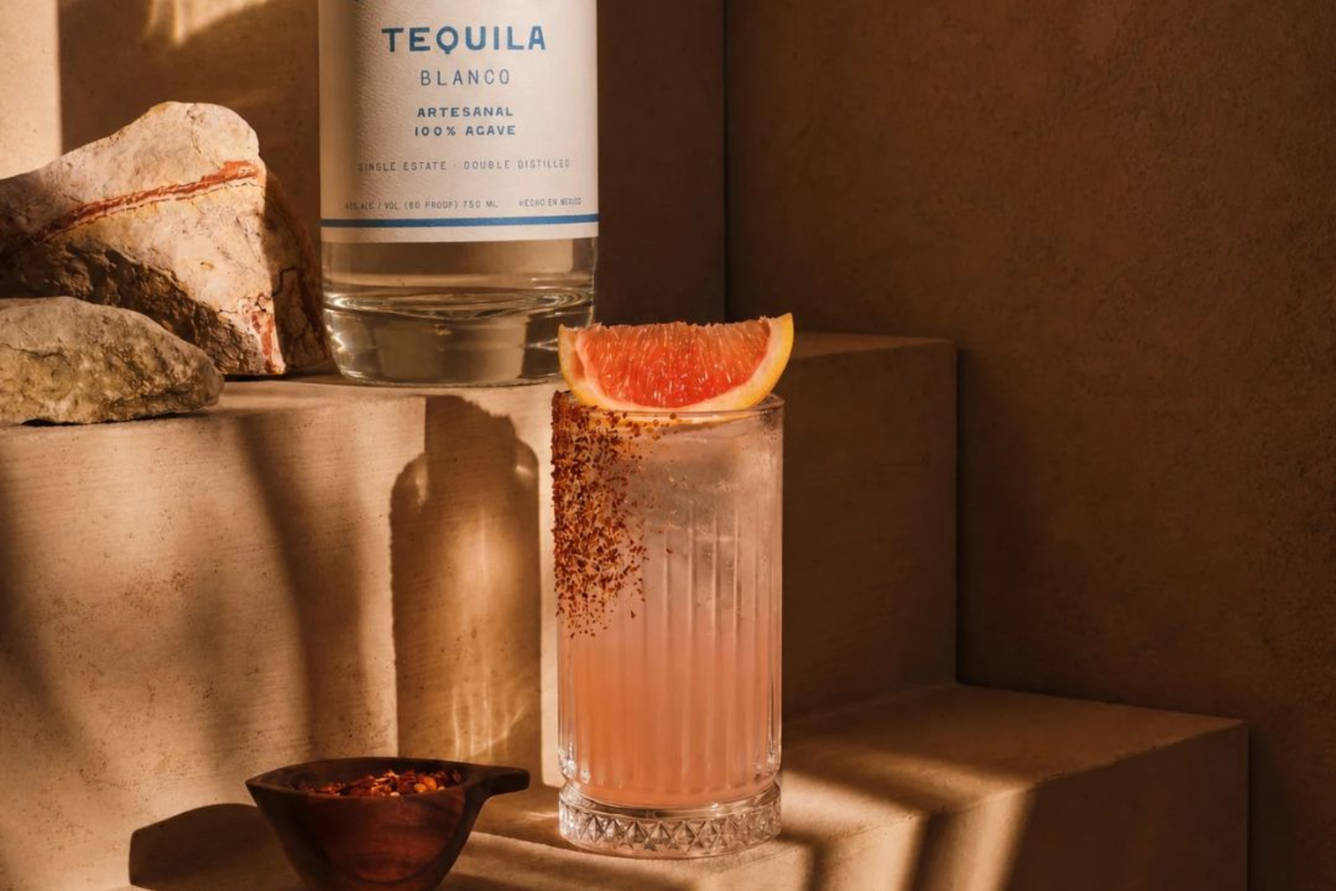 Dos Hombres Tequila Paloma cocktail image