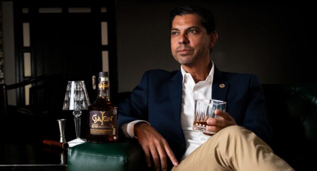 Ron Gayón 