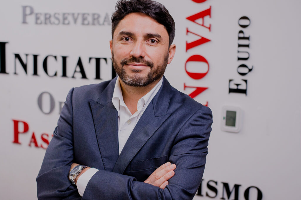 Rafael Cisneros